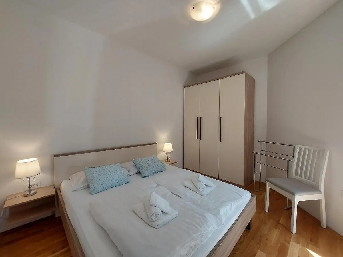 Apartment Davor Malinska Κροατία